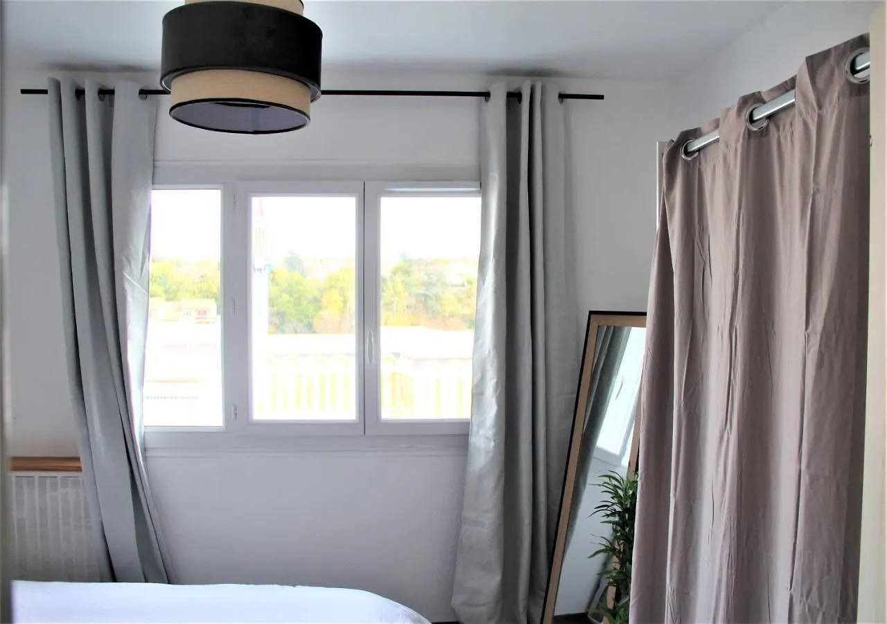 Chambre Zen Chez L'Habitant Valence  0*, Valence (Drome)